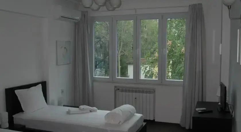 София: MNK Apartment
