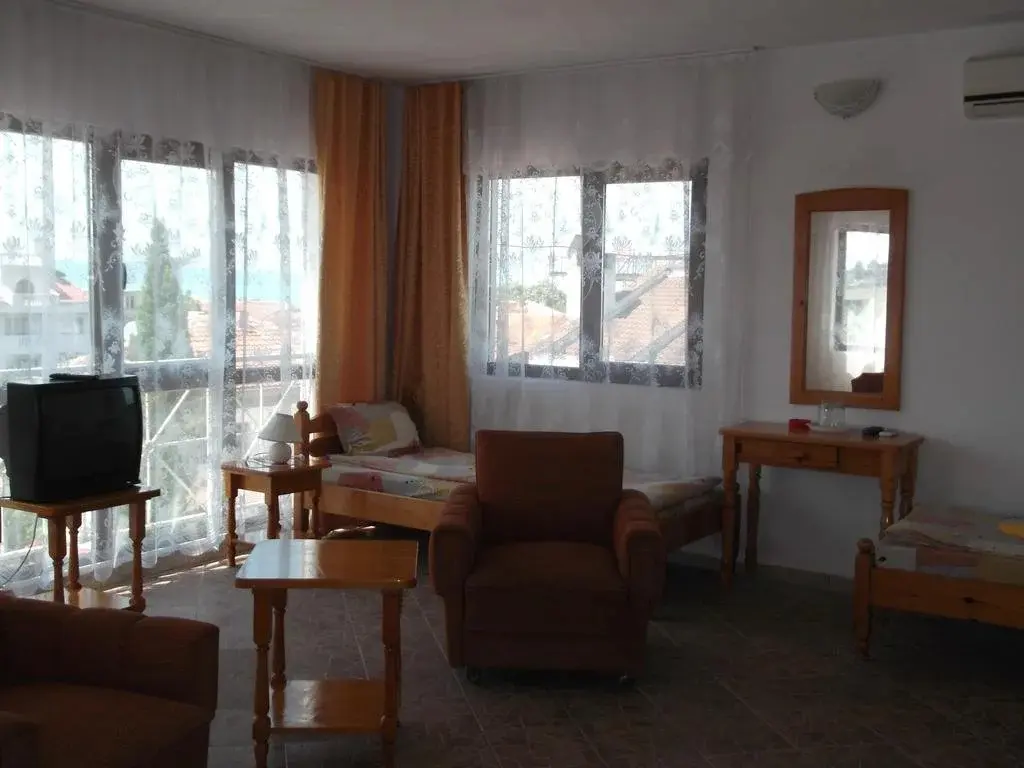 Лозенец: Hotel Stefanov 1