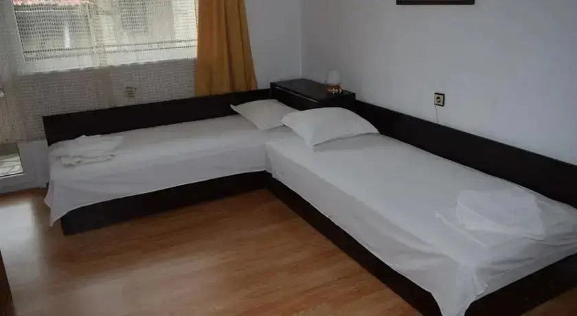 Созополь: Guest House Dalakmanovi