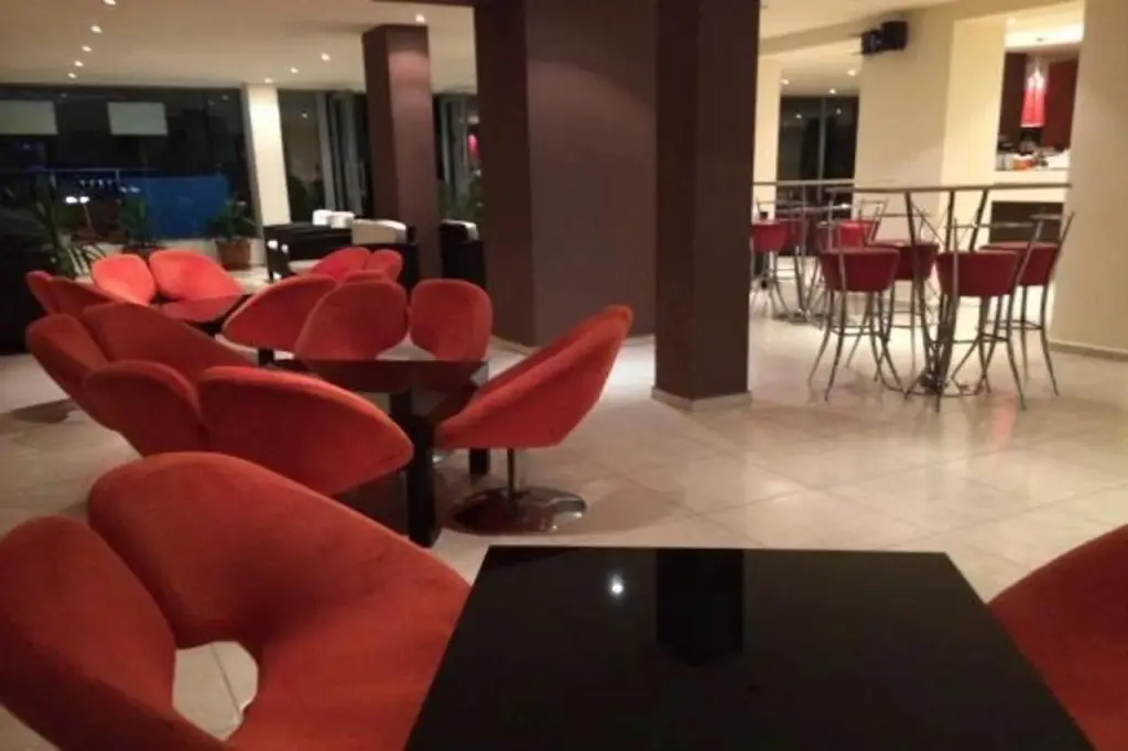 Солнечный берег: Hotel Tm Deluxe Located in Sunny Beach