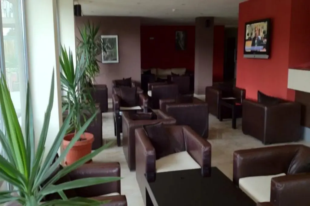 Солнечный берег: Hotel Tm Deluxe Located in Sunny Beach