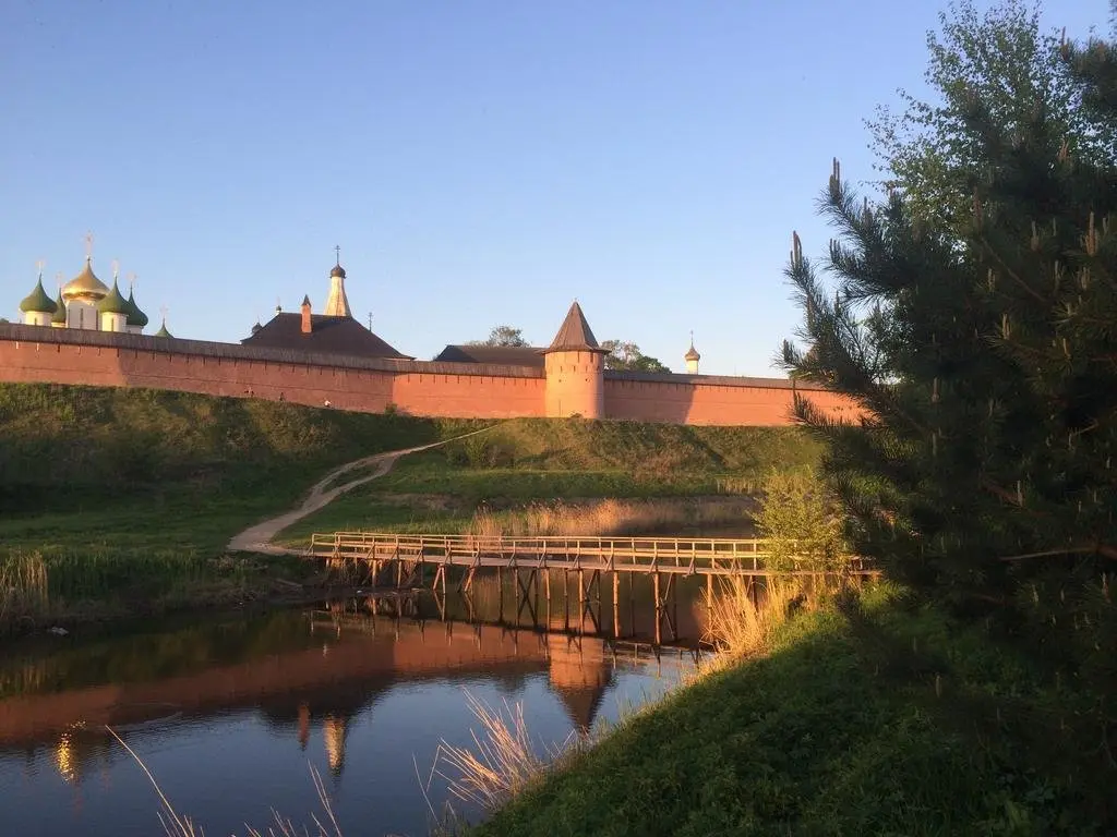 Суздаль: Samovar institution in Suzdal