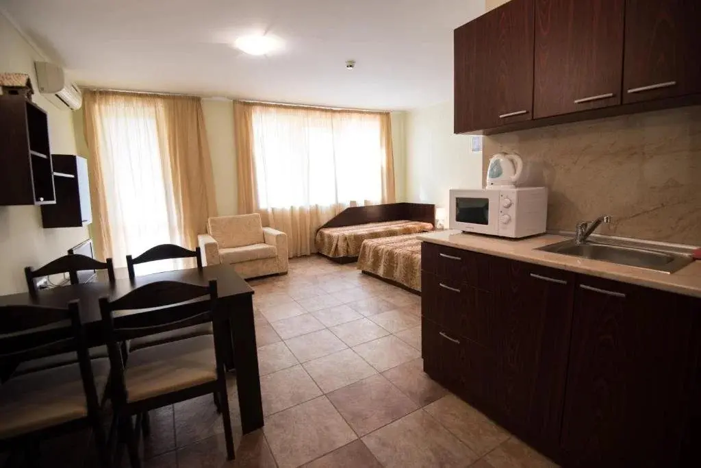 Несебр: Hotel Apollon
