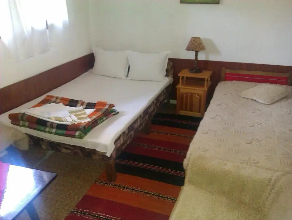 Боженци: Hotel Pette Oreha