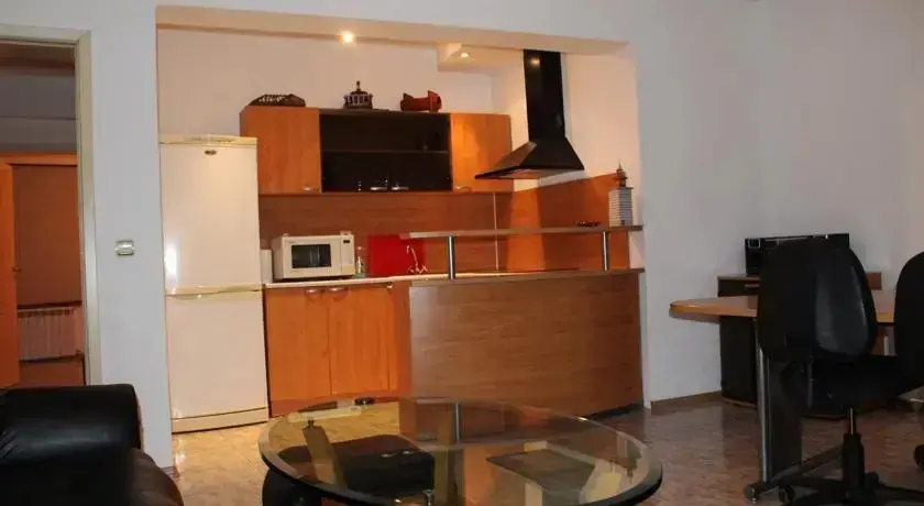 Велико Тырново: Samovodska Charshia Apartment