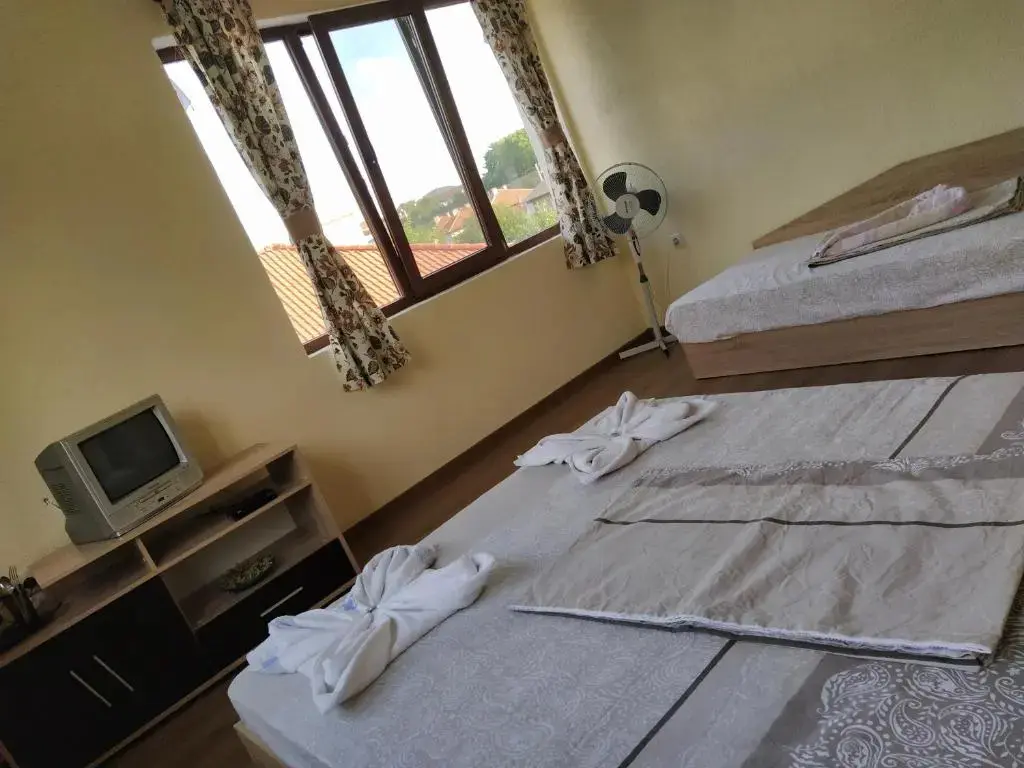 Калофер: Guest House Proynovi