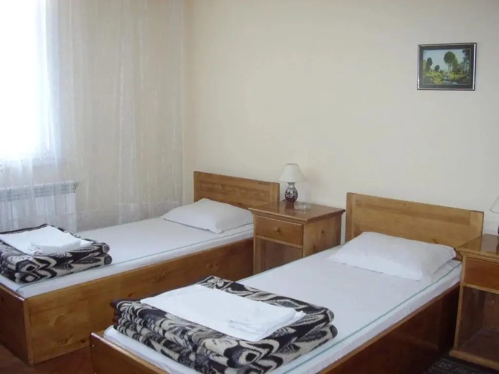 Петрич: Family Hotel May