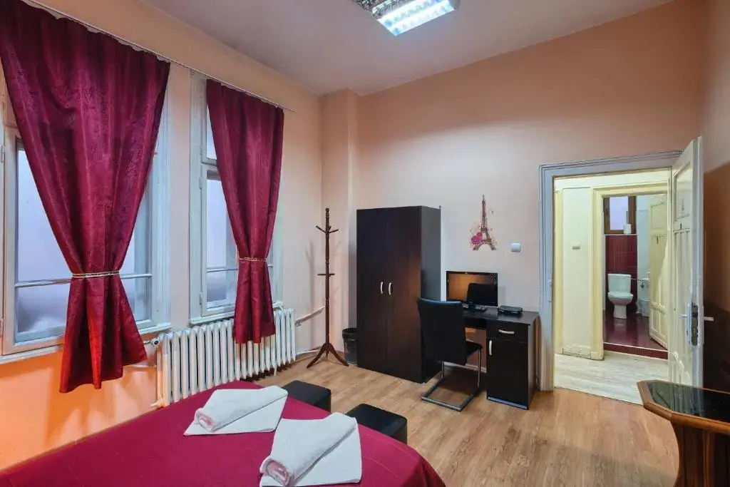 София: Guest House 32