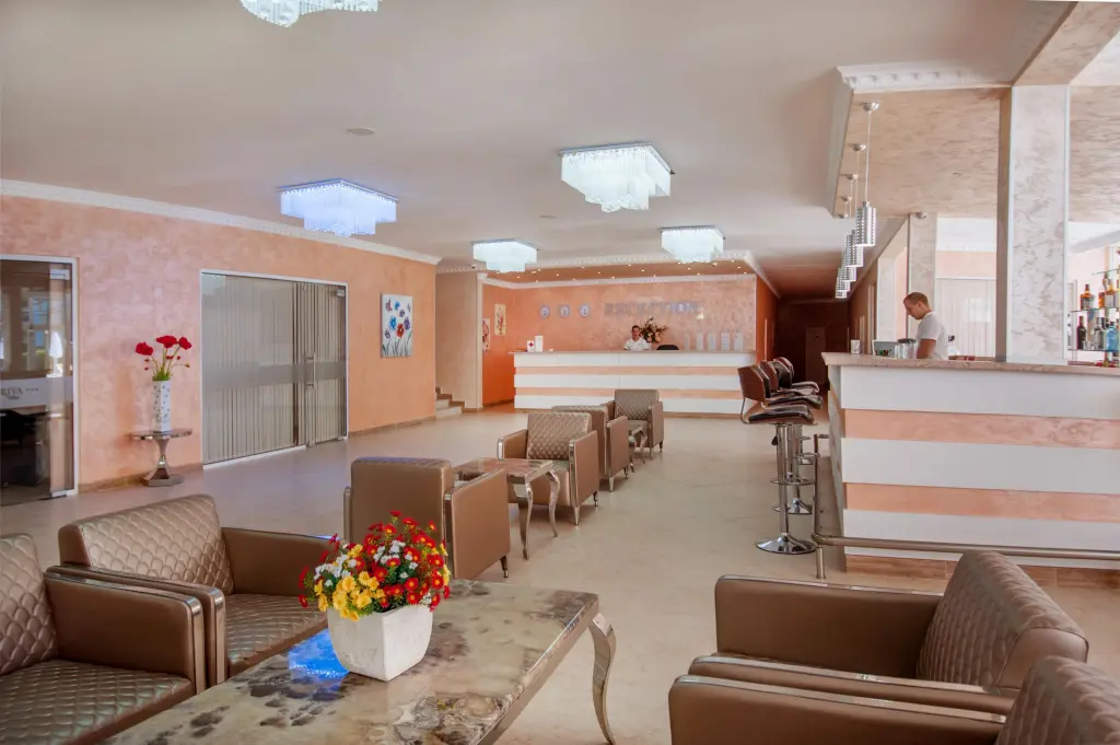 Солнечный берег: Riva Hotel