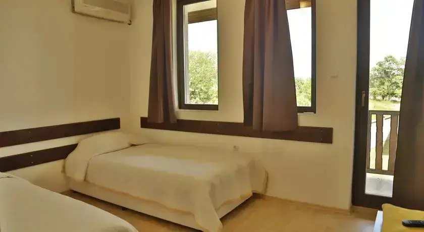Юнец: Guest House Yunets