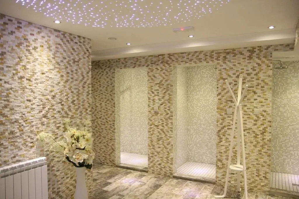 Карнобат: Family Hotel Zvezda