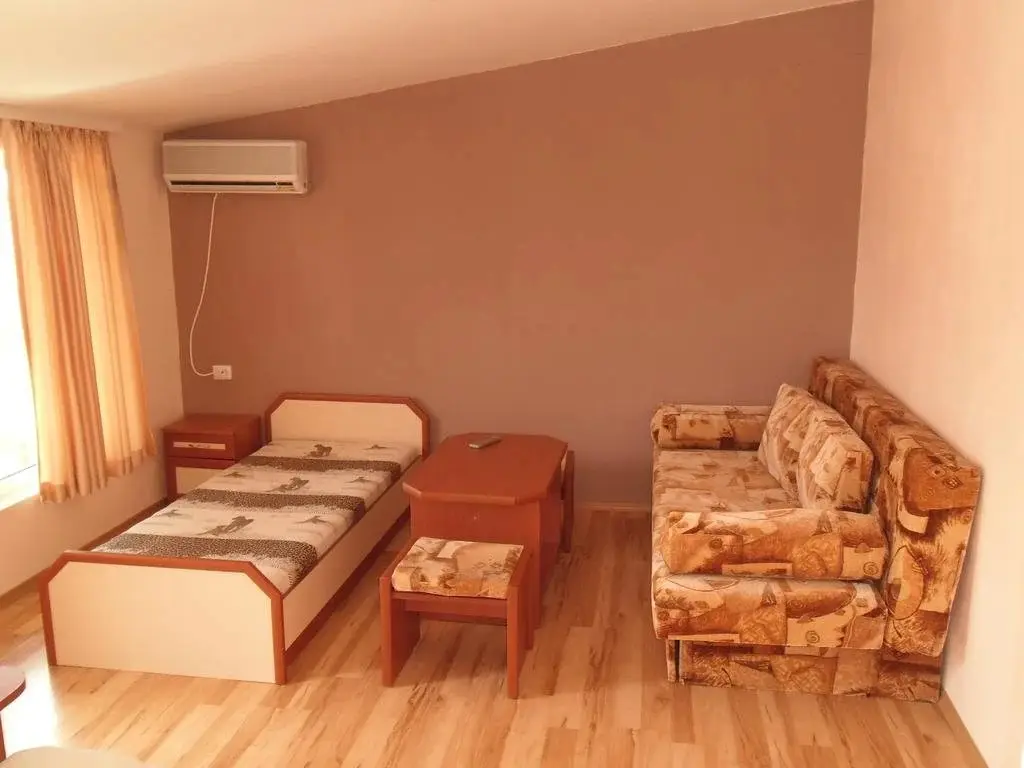 Dobrevi Guest House — фото 1