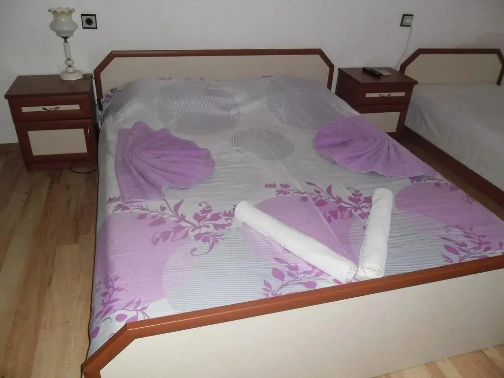 Бургас: Dobrevi Guest House