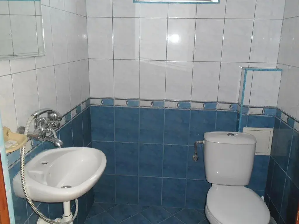 Бургас: Dobrevi Guest House