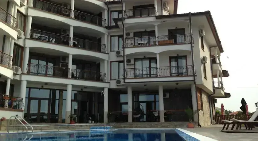 Лозенец: Argo Aparthotel