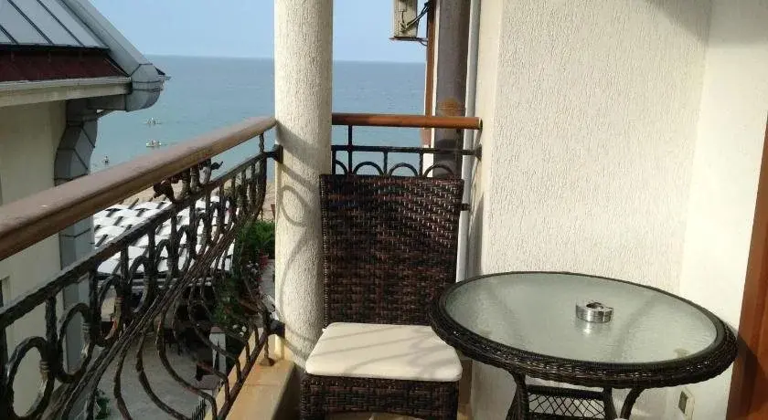 Лозенец: Argo Aparthotel