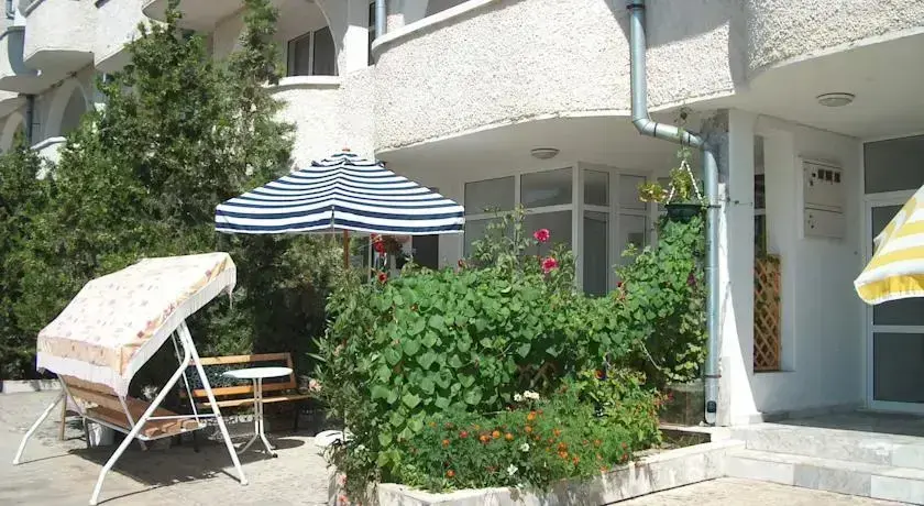 Свети Влас: Milka's House