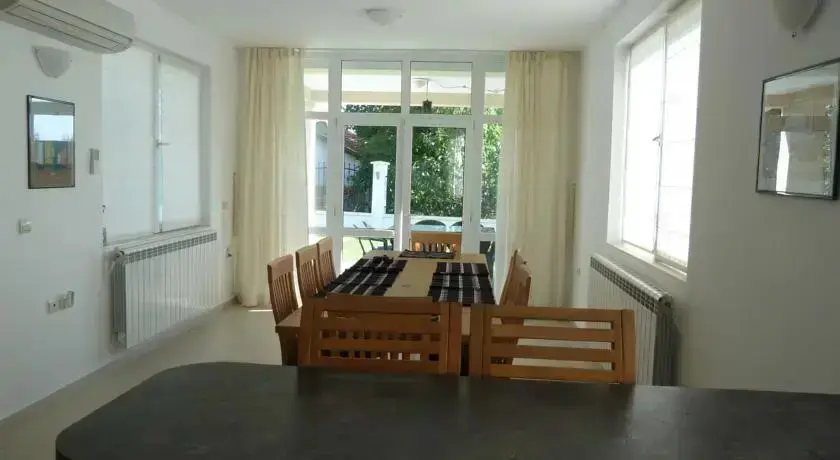 Балчик: Villa Lucia