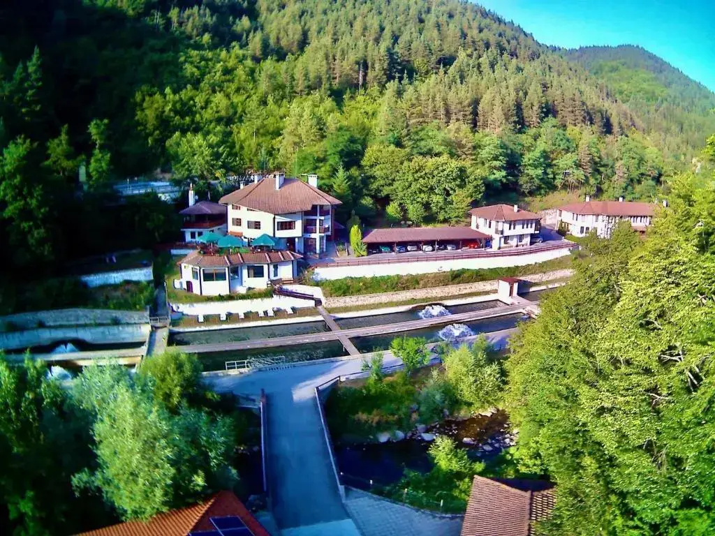 Чепеларе: Fisherman's Hut Hotel
