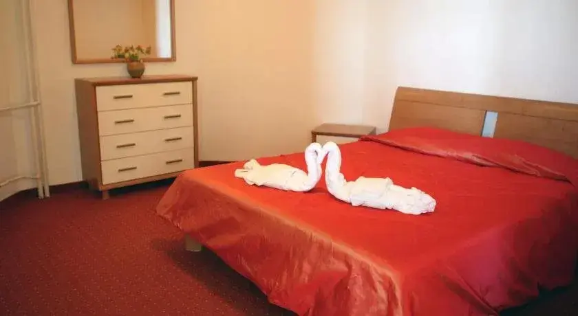 Добрич: Hotel Bulgaria