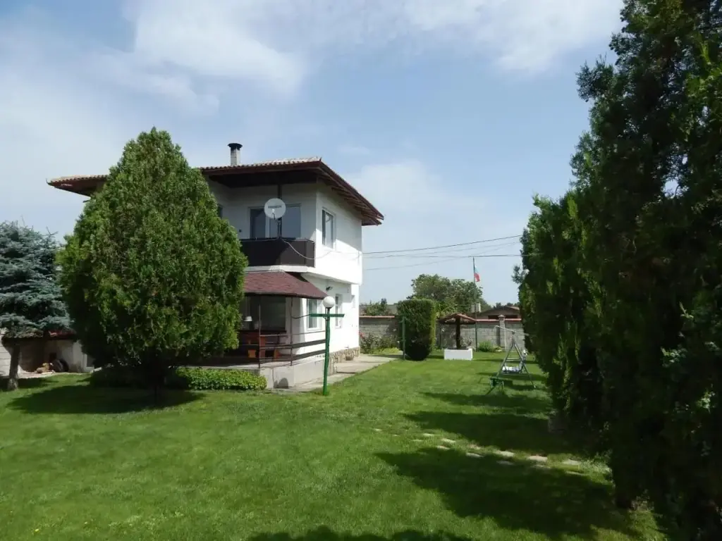 Каварна: Kristi Houses