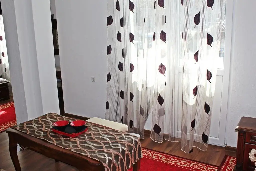 Петрич: Petra Hotel