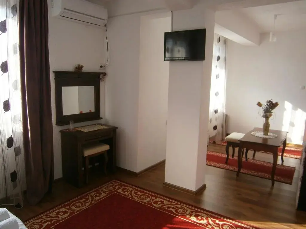 Петрич: Petra Hotel