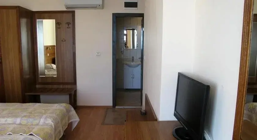 Балчик: Iris Hotel