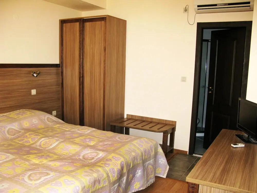 Балчик: Iris Hotel