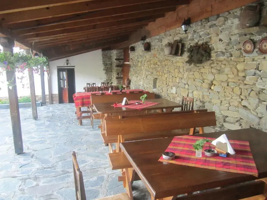 Марчево: Guest House Popov