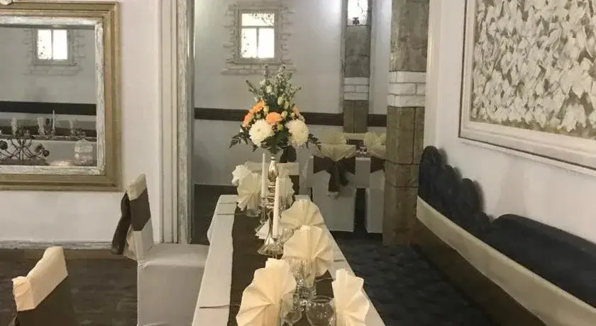 Бяла: Hotel and Restaurant "Verona"