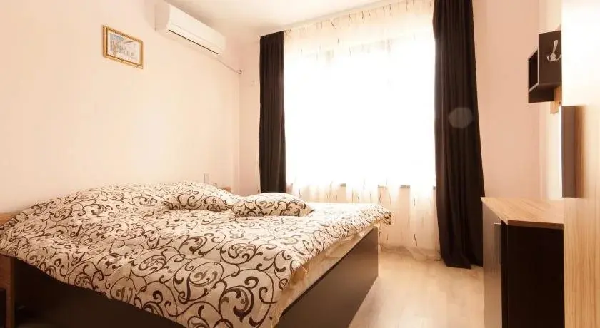 Бяла: Hotel and Restaurant "Verona"