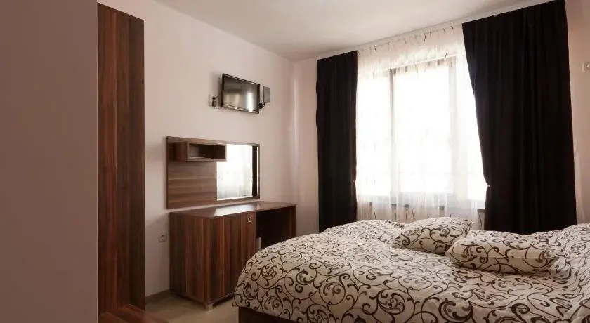 Бяла: Hotel and Restaurant "Verona"