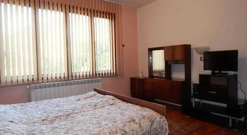 Тетевен: Natali Apartment