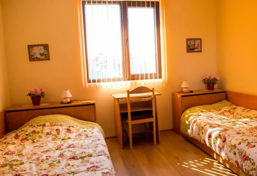 Бургас: Ddenko Apartment