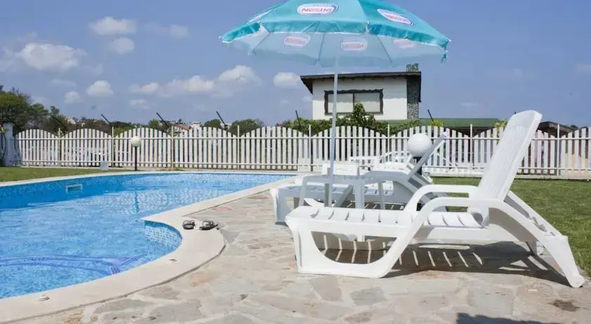 Лозенец: Guest House July Morning