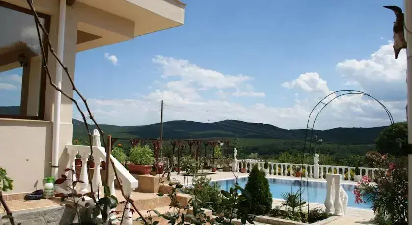 Царево: Rose Garden Guest House
