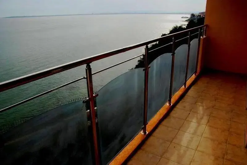 Елените: Coral Beach Apartment
