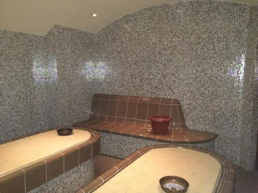 Поморие: Rose Gardens Apart Hotel