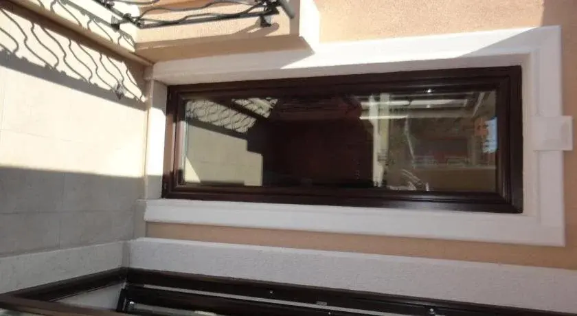 Поморие: Holiday Apartments in Pomorie