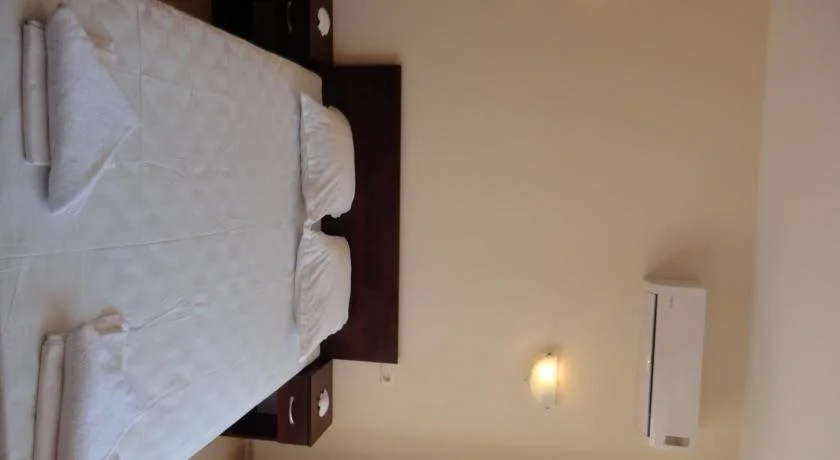 Поморие: Holiday Apartments in Pomorie
