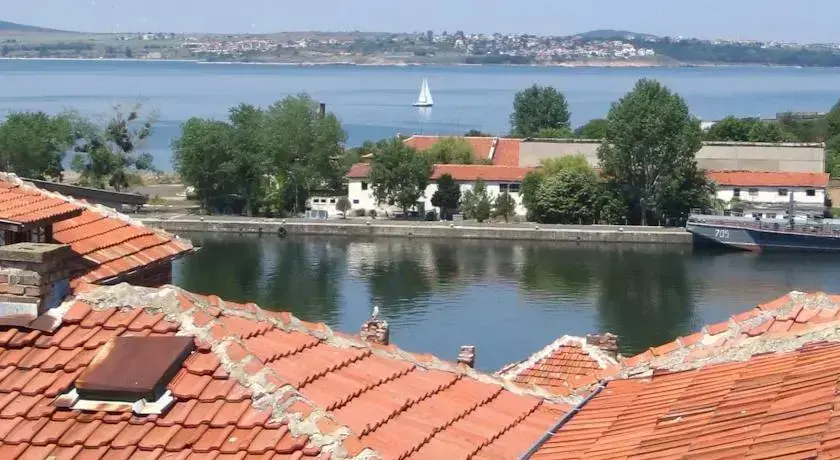 Созополь: Yo-Ho Guest House