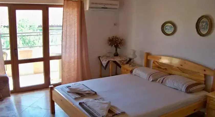 Созополь: Yo-Ho Guest House