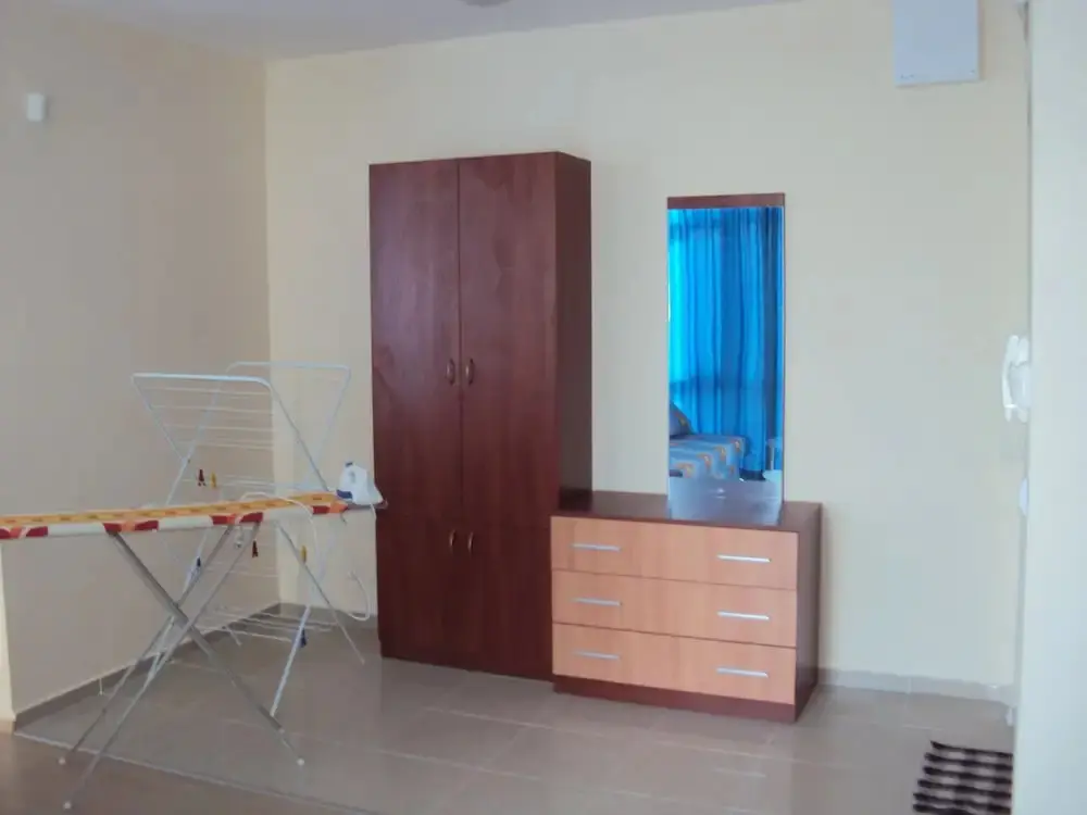 Солнечный берег: Sun City Apartments