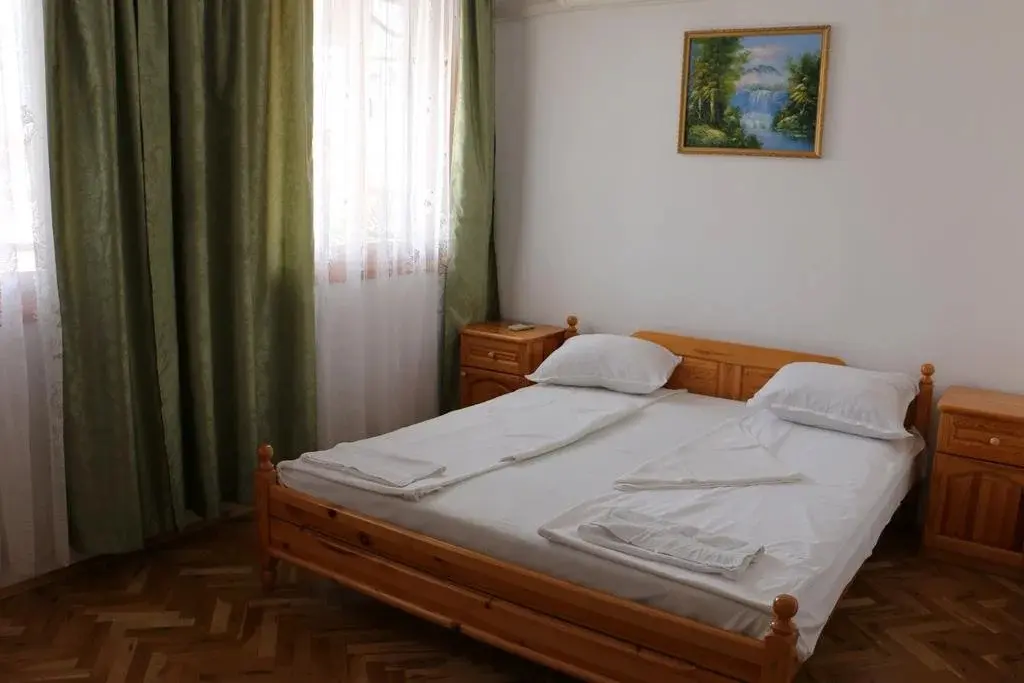 Равда: Guest House Kostadinovi