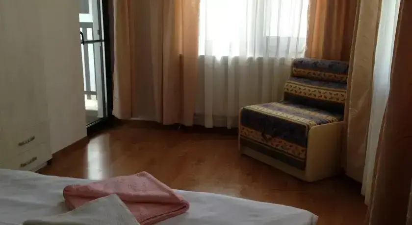 Царево: Borov Rai Houses