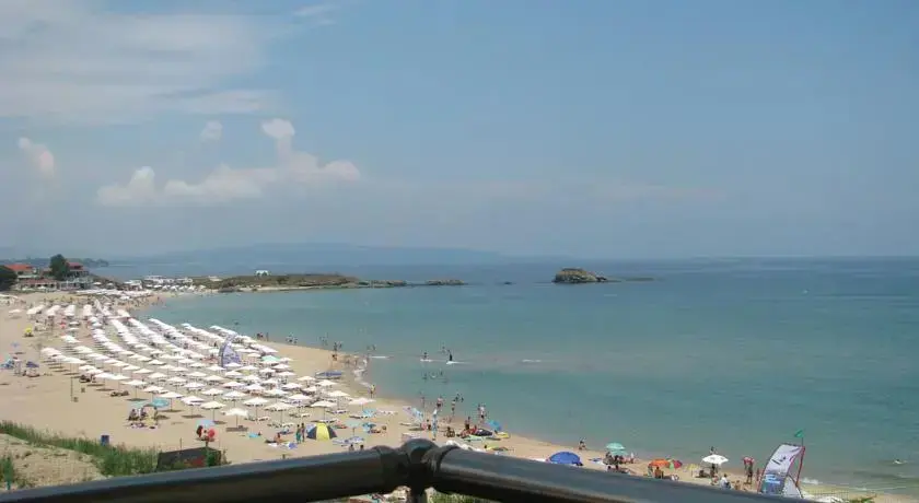 Лозенец: Seaside Studio