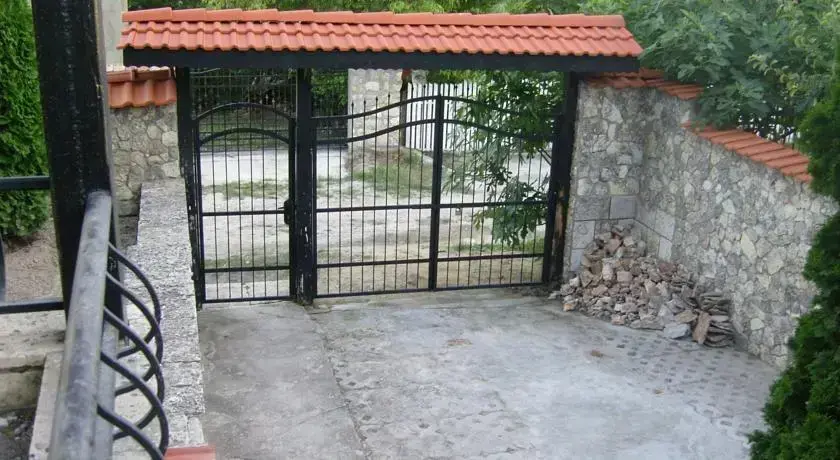 Балчик: Rumyana House