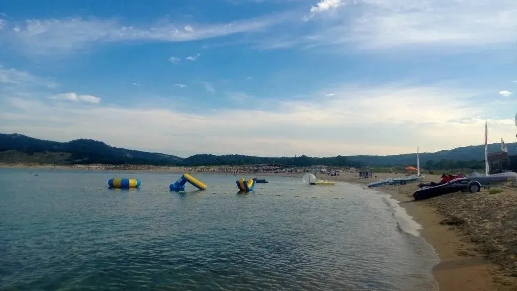 Созополь: Family Hotel Vadjo