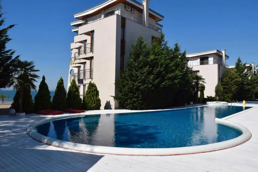 Поморие: White Sails Apartments